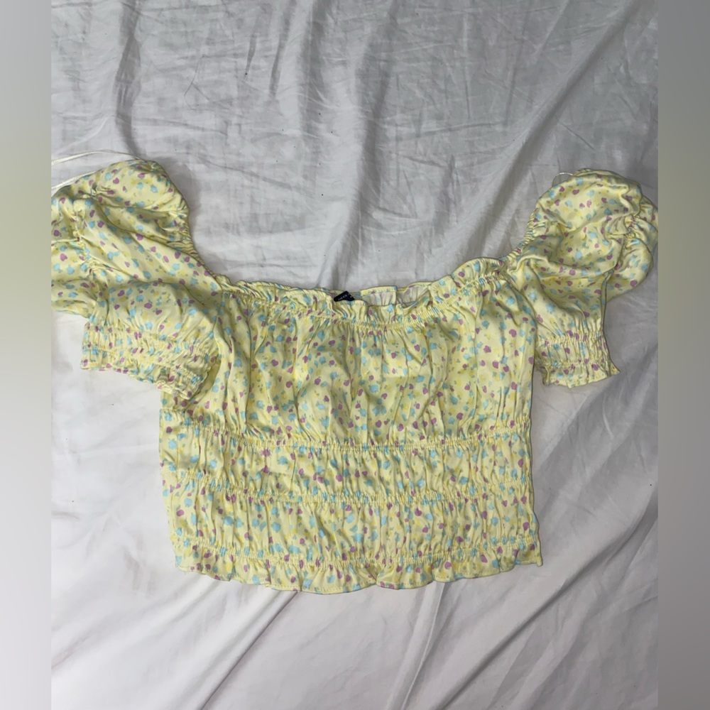 BRAND NEW ZARA CROP TOP